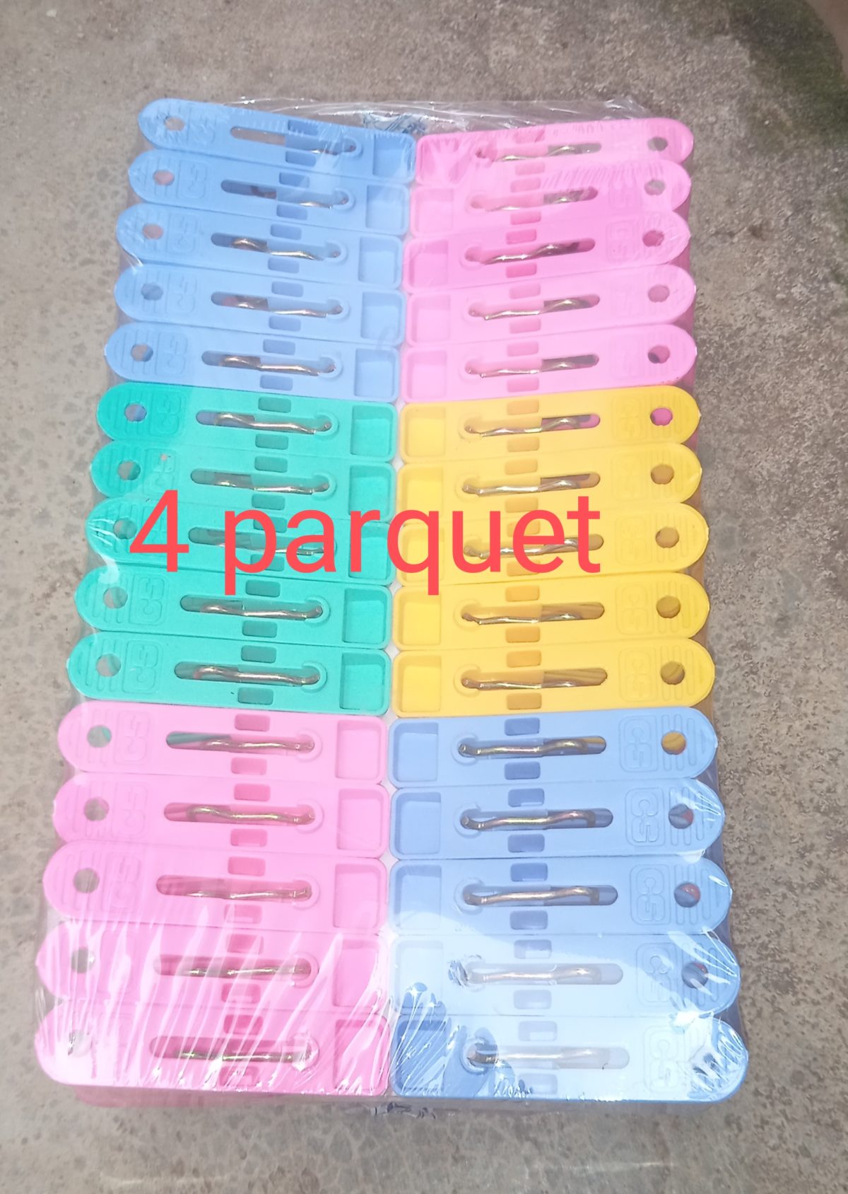 Pinces à Linge Pack De 4 Parquet – Image 1