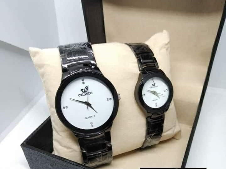 Montre class pour Mr et Mme - Noir/Blanc – Image 1