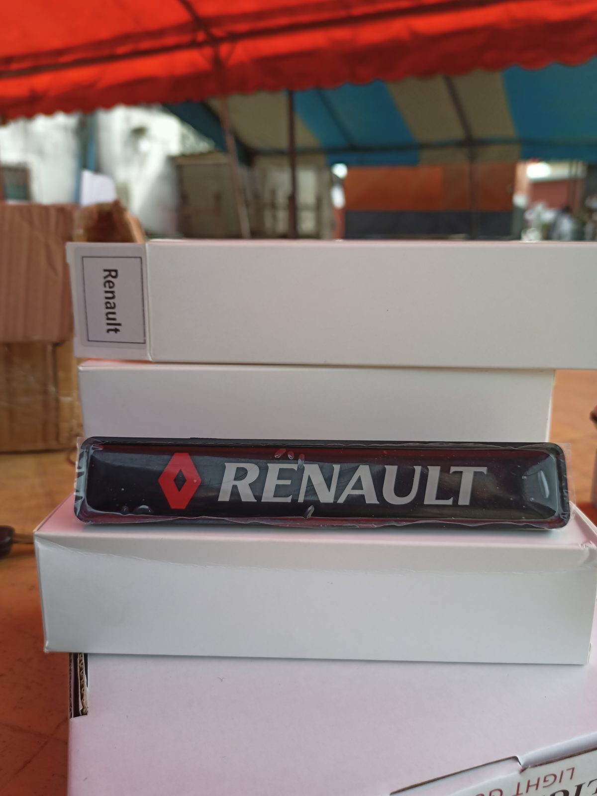 Emblème Lumineux Renault pour Calandres – Image 1