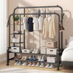 Portant à vêtements en métal Aewio à deux barres avec roulettes et étagère à chaussures à deux niveaux, 3 compartiments latéraux (120 cm, noir) – Image 3