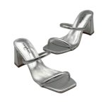 Sandales à talons brillant à bride - Argent – Image 2