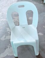Chaise en Plastique Confortable et Légère – Design ouvert blanc – Image 4