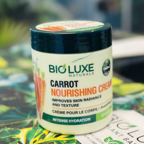 Bioluxe Crème nourrissante à la carotte – 500 ml